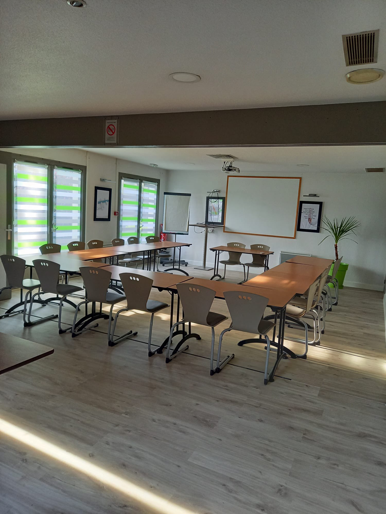 Réalisation Modern' Styl Décor - Tapissier Marmande