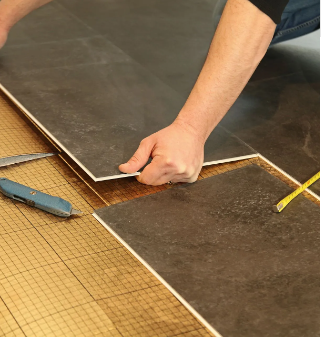 Pose de revêtements de sol et lames souples
